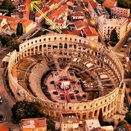 Apartamento Domus Nostrae-Pula Exterior foto