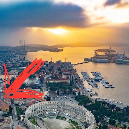 Apartamento Domus Nostrae-Pula Exterior foto